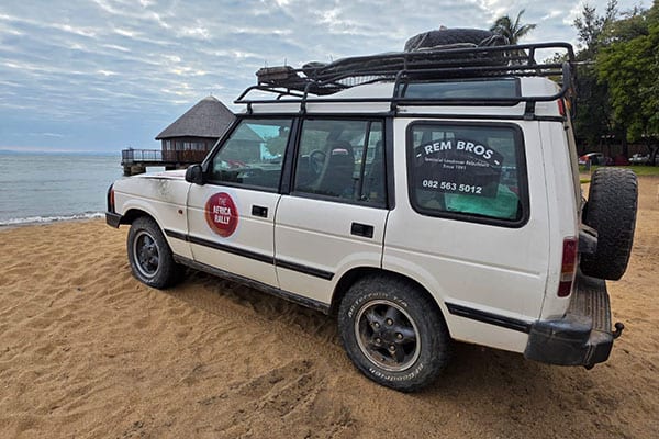 land rover disco | The Africa Rally 2025