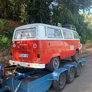 kombi delivery 2 square